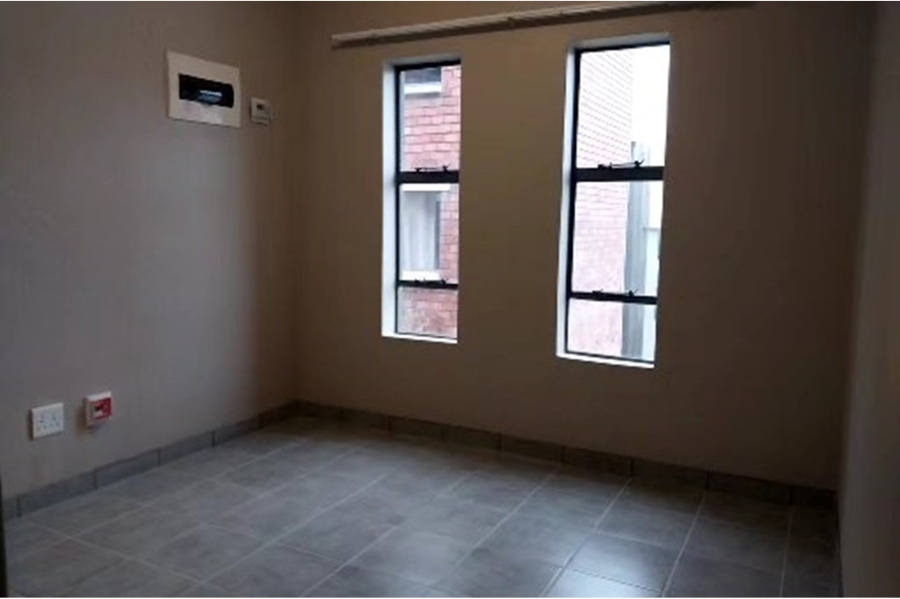 2 Bedroom Property for Sale in Scottsdene Western Cape